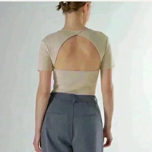 Endless Rose Women’s Back Cut-out Detail Knit Top in beige size XS